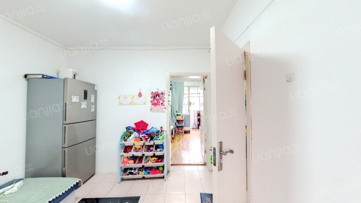 康居里二手房实景图