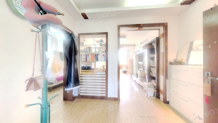 东山里二手房实景图