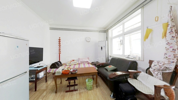 齐鲁石化宿舍二手房实景图