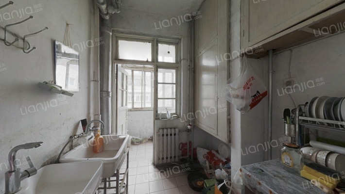 山大北路83号二手房实景图