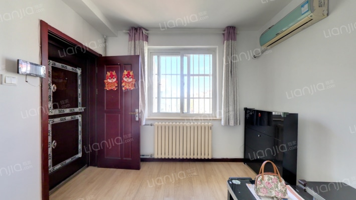 田家花园B区二手房实景图