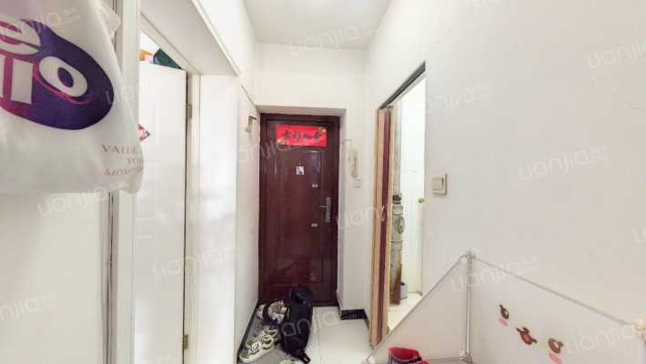 年德里二手房实景图