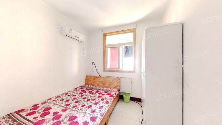 勤劳街16号院二手房实景图