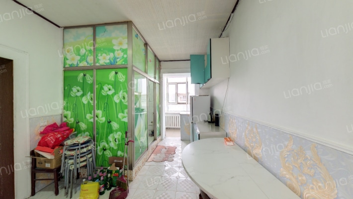 一汽专用车厂家属院二手房实景图