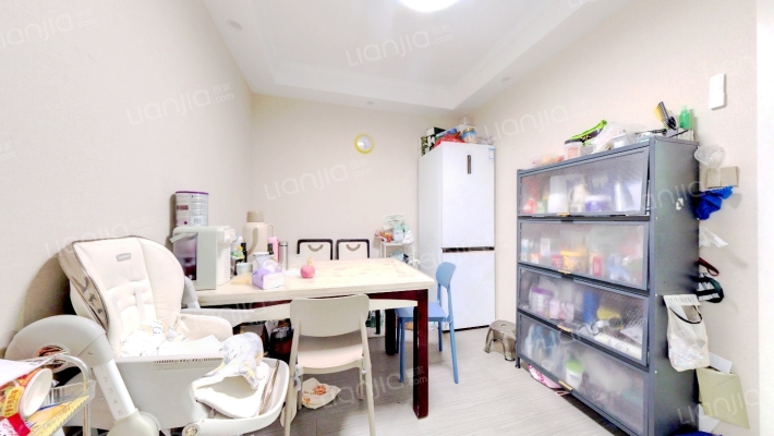 新模范马路二手房实景图