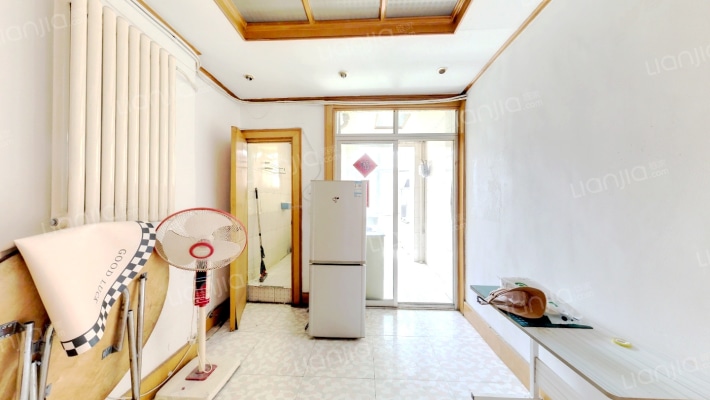 健强里二手房实景图