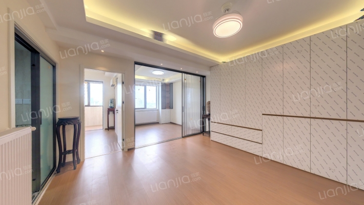 鼎新大厦二手房实景图