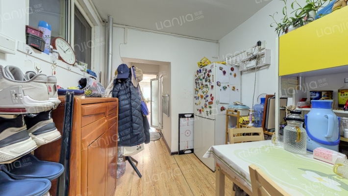 塔院胡同12号院二手房实景图