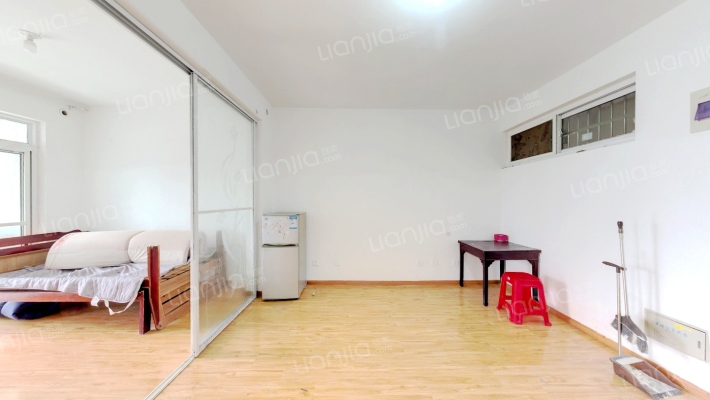 漕冲小区二手房实景图