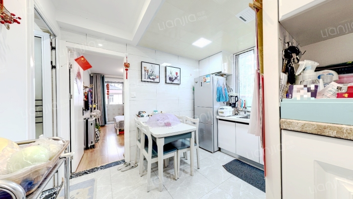 利民东村二手房实景图