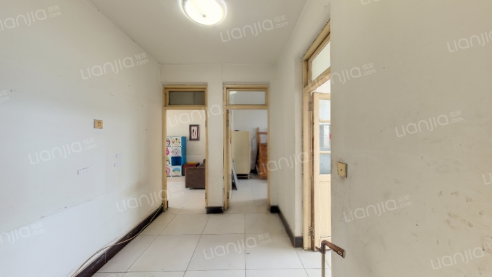 柏林南路6号院二手房实景图