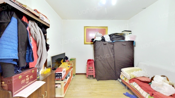 泰来嘉园二手房实景图