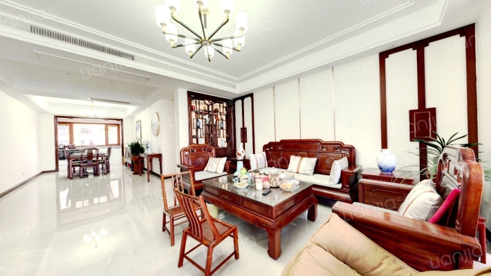 海德堡君麓二手房实景图