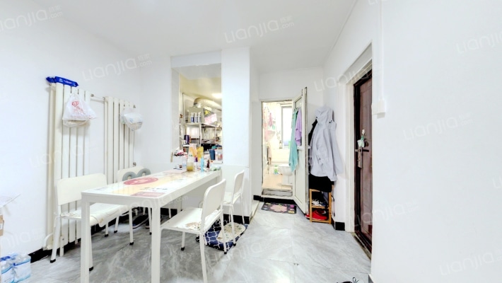 知春东里二手房实景图