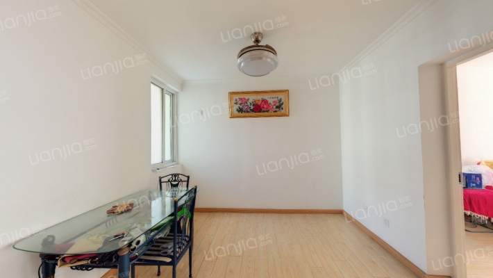 长城佳苑二手房实景图