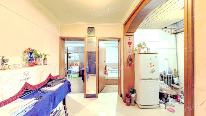 红旗小区二手房实景图