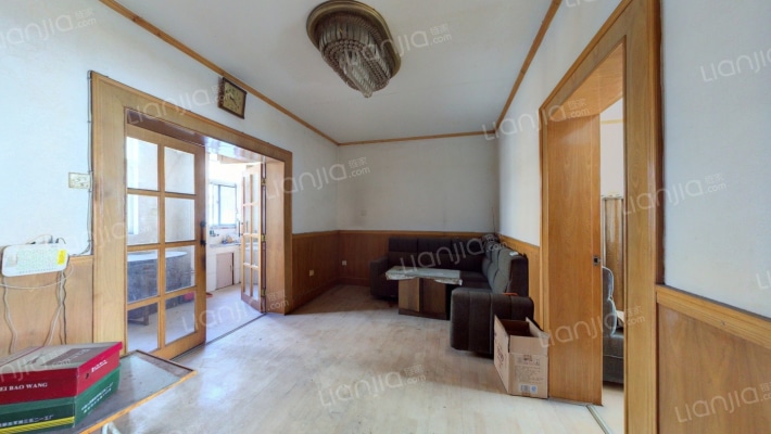 周洼新村二手房实景图