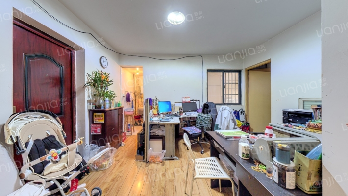 河定桥新苑二手房实景图