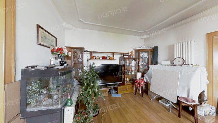 南江西里二手房实景图