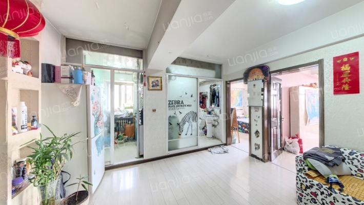 天山南小区二手房实景图