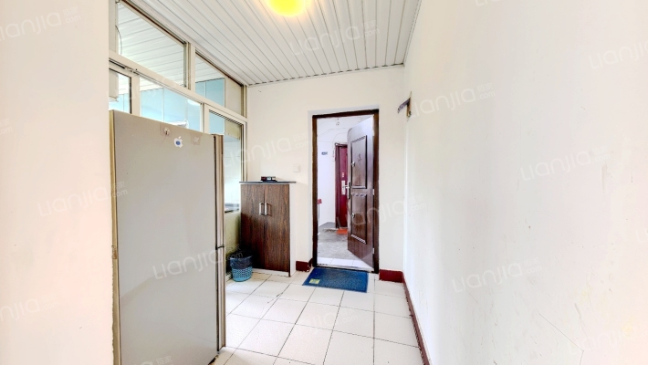 司背后2号大院二手房实景图