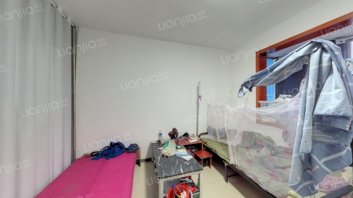 云林春雷苑C区二手房实景图