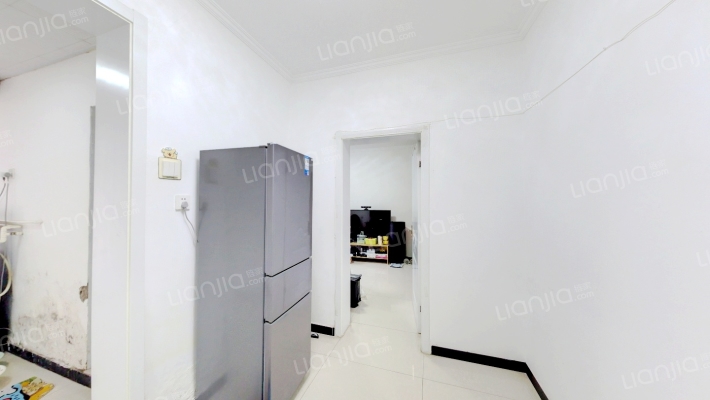 荣军装印厂宿舍二手房实景图