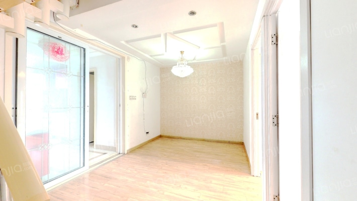 蓝岸尚城二手房实景图