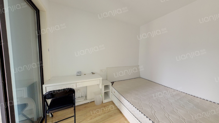 飘鹰富春江花苑二手房实景图