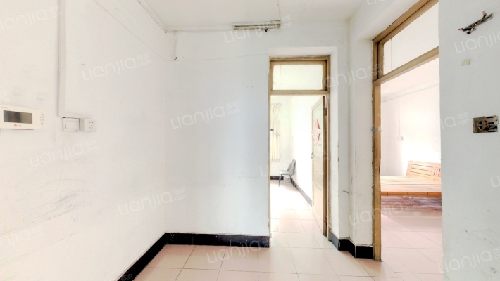 地质实验研究所宿舍二手房实景图