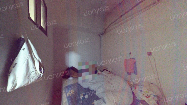 青年苑小区二手房实景图