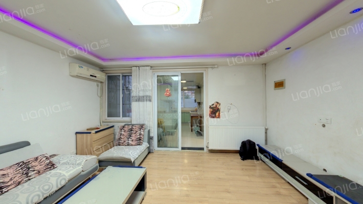 港宁园二手房实景图