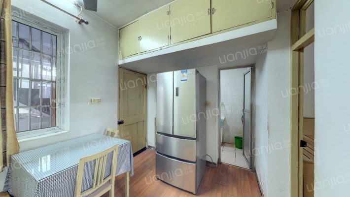 镇棉小区二手房实景图