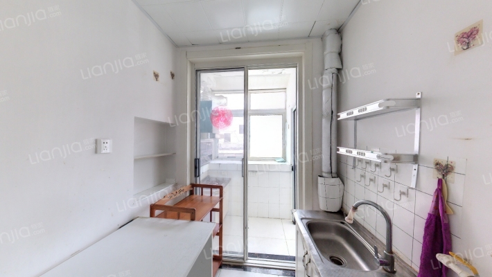 山大路215号二手房实景图