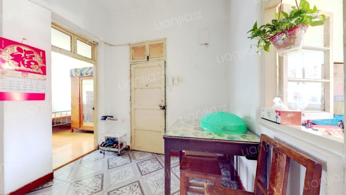 密渡桥路2号二手房实景图