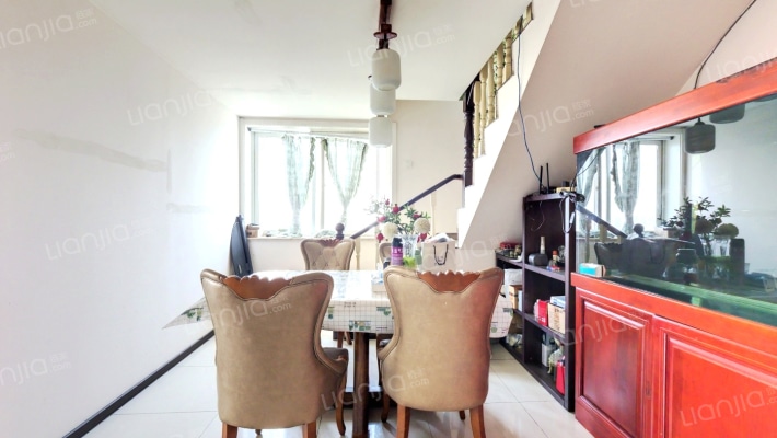 力源里二手房实景图