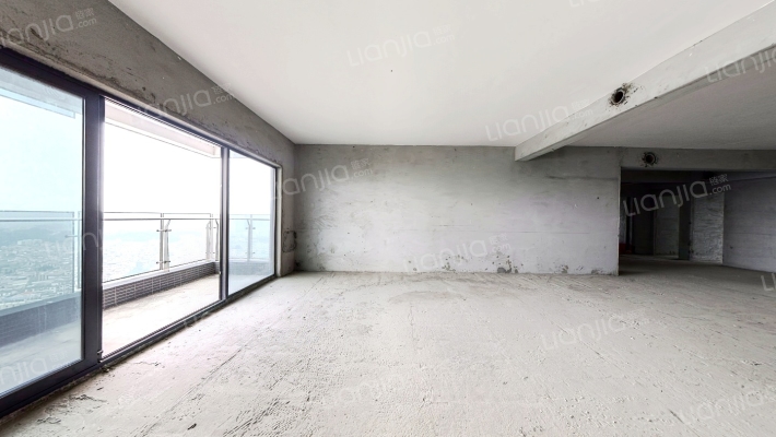 海骏达宫馆二手房实景图