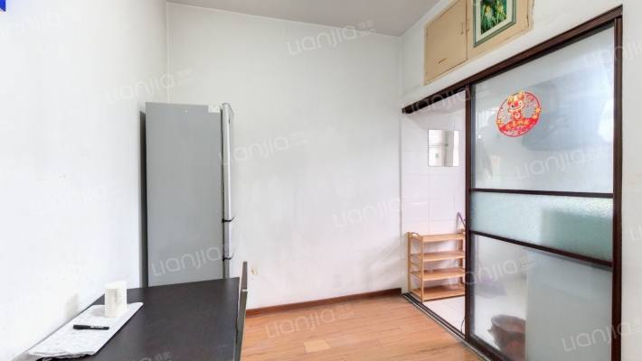 凤凰三村二手房实景图