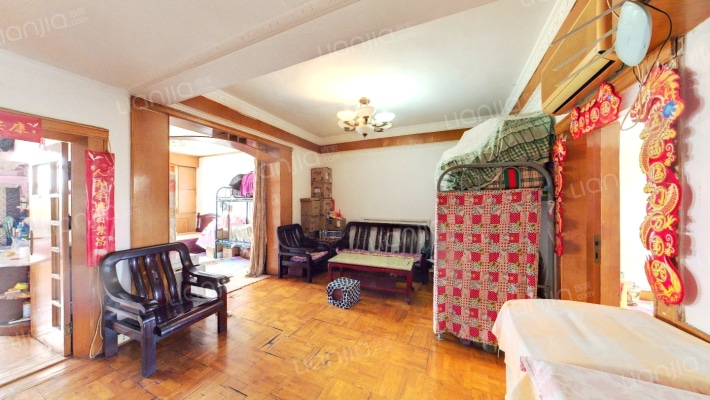 八十中东纬路二手房实景图