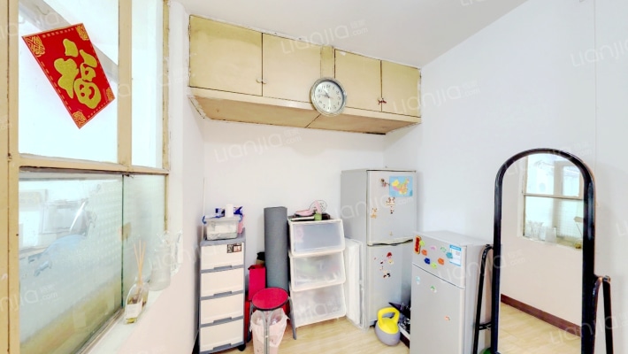 西幸福街二手房实景图