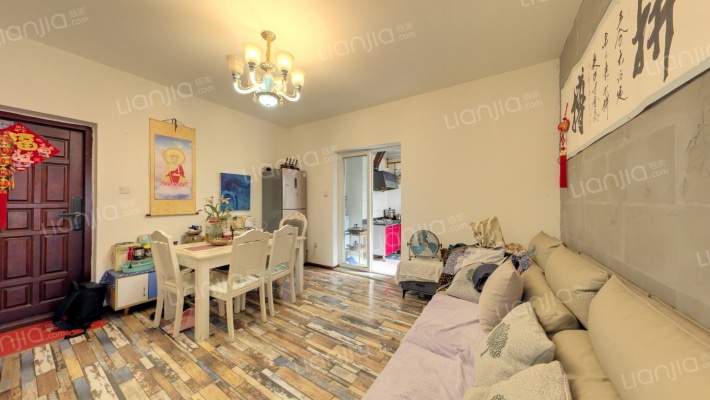 中华名园三期D区二手房实景图