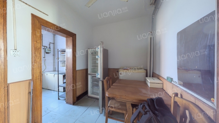 大学北路4号院二手房实景图