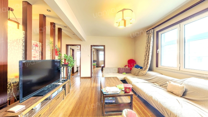 荣兴温泉公寓二手房实景图