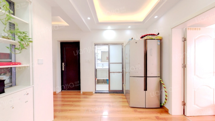 卫岗26号小区二手房实景图