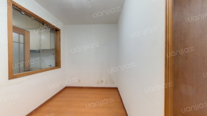 银龙花园一期南区二手房实景图