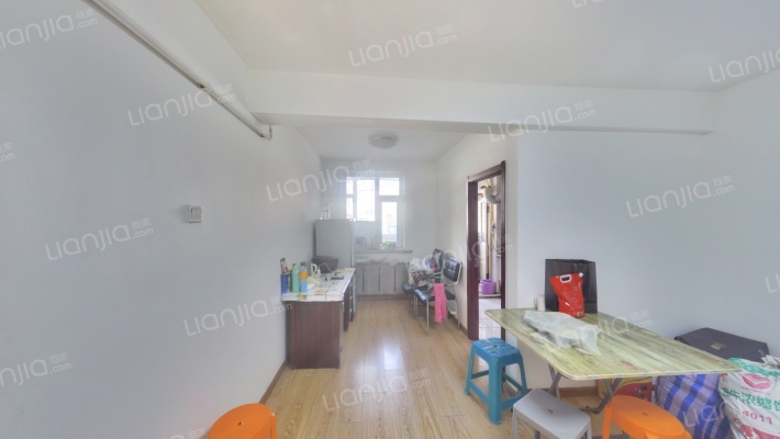 卫星花园C区二手房实景图