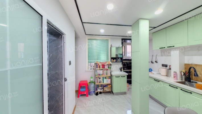 鸿记里二手房实景图