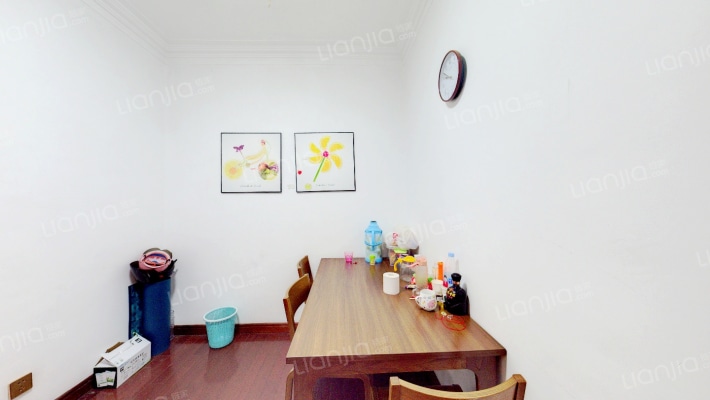 阜阳路178号二手房实景图