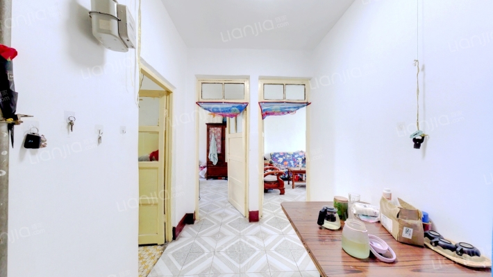 水泥厂宿舍二手房实景图