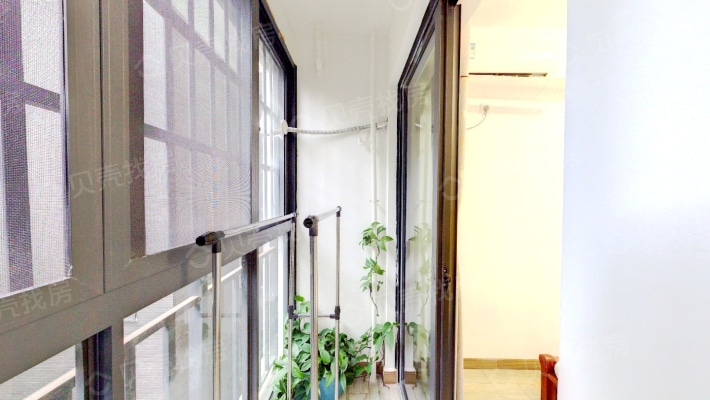 中式园林风格：精装修标准两室一厅-阳台C